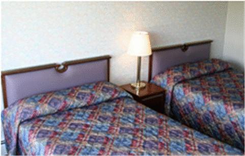 Wayne Inn Εξωτερικό φωτογραφία